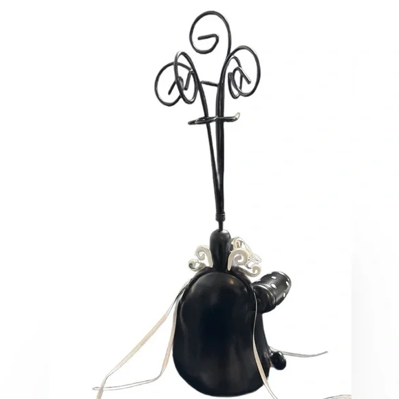 Ring Display Sofa Shaped Finger Rings Holder & necklace& bracelet holder.
0131 - Picture 7 of 8